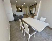 Resale - Apartment - Torrevieja - Puerto Deportivo