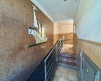 Resale - Apartment - Torrevieja - Puerto Deportivo