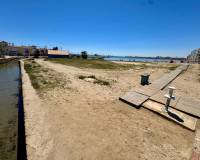 Resale - Apartment - Torrevieja - Puerto Deportivo