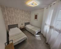 Resale - Apartment - Torrevieja - Puerto