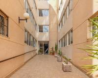 Resale - Apartment - Torrevieja - San Luis