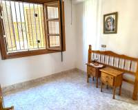 Resale - Bungalow - Guardamar Del Segura - Campomar