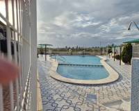 Resale - Bungalow - Guardamar Del Segura - Los Estaños