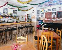 Resale - commercial property - Guardamar Del Segura - CENTRO