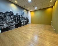 Resale - commercial property - Guardamar Del Segura - CENTRO