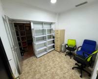 Resale - commercial property - Guardamar Del Segura - CENTRO