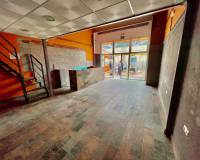 Resale - commercial property - La Finca Golf - Algorfa