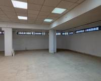 Resale - commercial property - Torrevieja - Torrelamata - La Mata