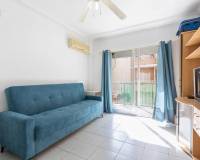 Resale - Studio apartment - Torrevieja - Centro