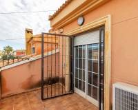 Resale - Terraced house - Torrevieja - Aguas Nuevas