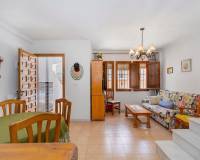 Resale - Terraced house - Torrevieja - La Mata pueblo