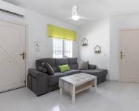 Resale - Terraced house - Torrevieja - Los Altos