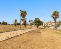 Resale - Terraced house - Torrevieja - Los Altos