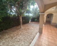 Resale - Townhouse - Pilar de la Horadada - Mil Palmeras