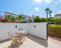 Resale - Townhouse - Torrevieja - Lago jardin