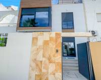 Resale - Townhouse - Torrevieja - Nueva Torrevieja - Aguas Nuevas