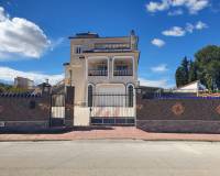 Resale - Villa - Algorfa