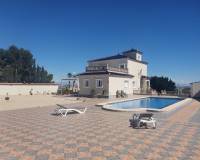 Resale - Villa - Algorfa