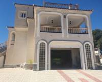 Resale - Villa - Algorfa