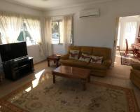 Resale - Villa - Algorfa