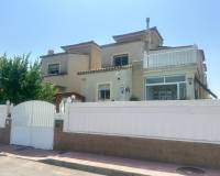 Resale - Villa - Algorfa