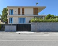 Resale - Villa - Alicante
