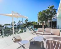 Resale - Villa - Alicante