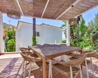 Resale - Villa - Altea