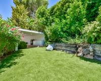 Resale - Villa - Altea