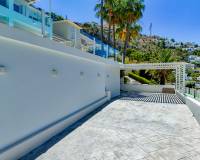 Resale - Villa - Altea