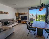 Resale - Villa - Benijofar