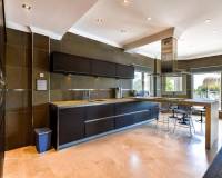 Resale - Villa - Benissa