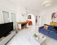 Resale - Villa - Ciudad Quesada - Pueblo Bravo