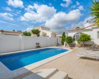 Resale - Villa - Ciudad Quesada - Pueblo Bravo