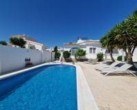Resale - Villa - Ciudad Quesada - Pueblo Bravo