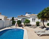 Resale - Villa - Ciudad Quesada - Pueblo Bravo