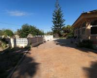 Resale - Villa - Dolores