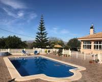 Resale - Villa - Dolores