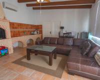 Resale - Villa - Heradades - Heredades