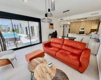 Resale - Villa - La Finca Golf - Algorfa