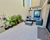 Resale - Villa - Los Montesinos - La Herrada