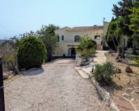 Resale - Villa - Moraira - Benimeit