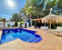 Resale - Villa - Moraira - Benimeit