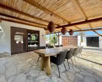 Resale - Villa - Moraira - Benimeit