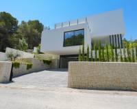 Resale - Villa - Moraira