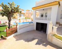 Resale - Villa - Orihuela Coast - La Zenia