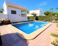 Resale - Villa - Orihuela Coast - La Zenia