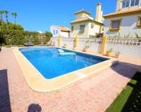 Resale - Villa - Orihuela Coast - La Zenia