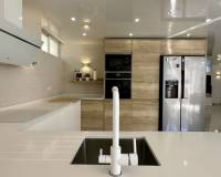 Resale - Villa - Orihuela Costa - Los Dolses