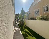 Resale - Villa - Orihuela Costa - Los Dolses